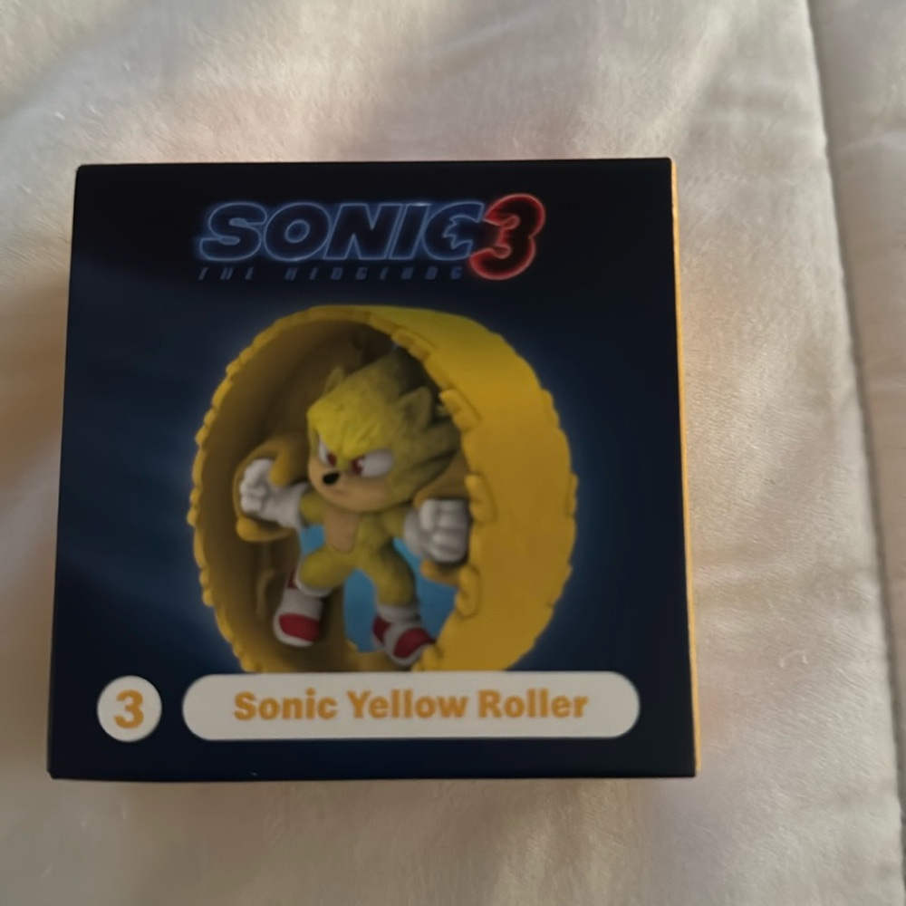 2024 McDonald’s happy meal Sonic The Hedgehog 3 toy #3 sonic yellow roller